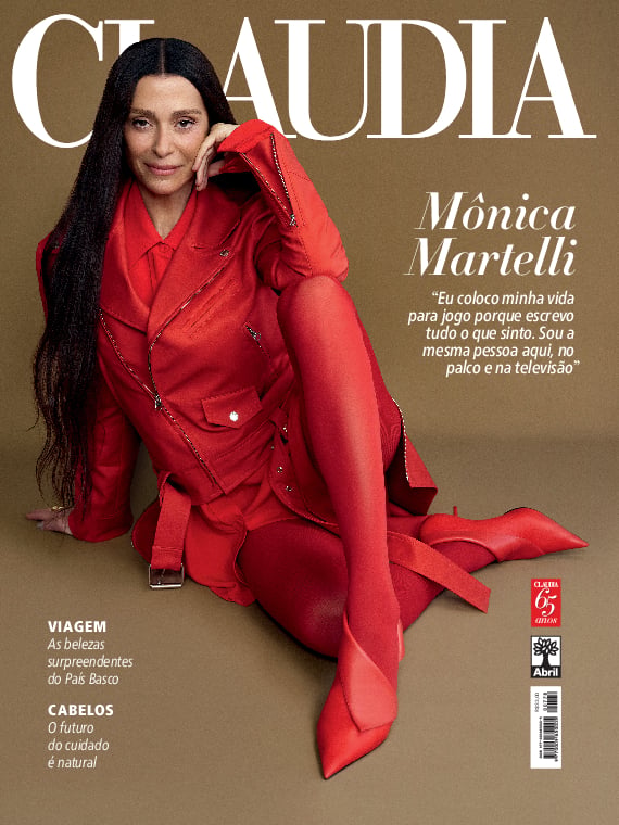 CLAUDIA