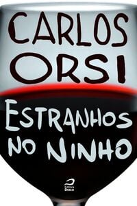 Estranhos No Ninho